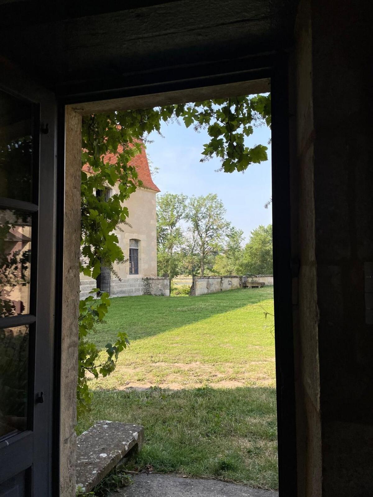 Chateau De Meauce, Gite Du Vigneron Saincaize-Meauce Exterior foto